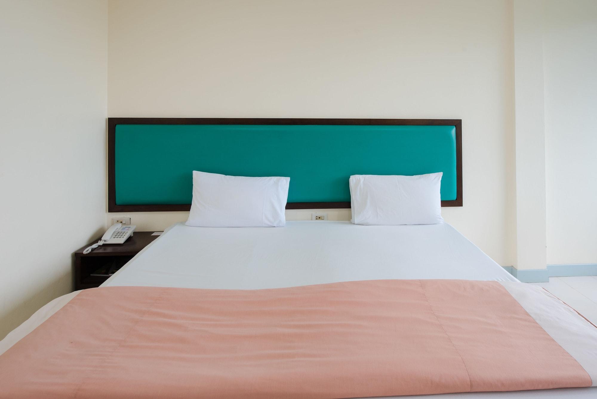 Nice Beach Hotel Rayong Exterior photo