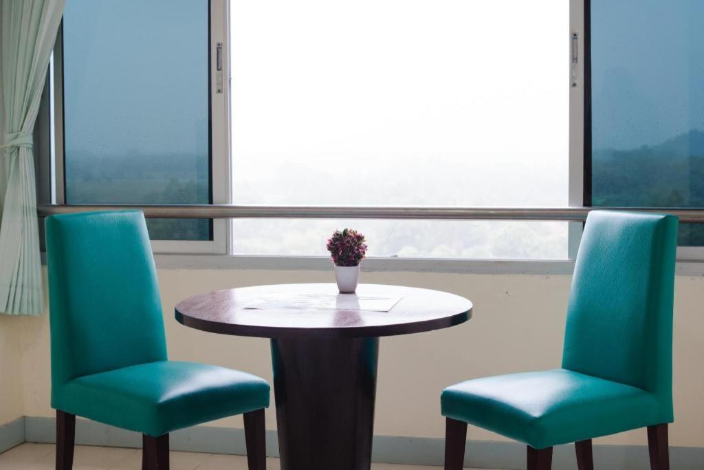 Nice Beach Hotel Rayong Exterior photo